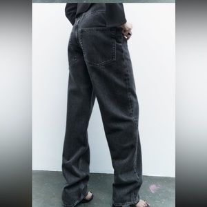 Nwt zara high rise baggy jeans size 4